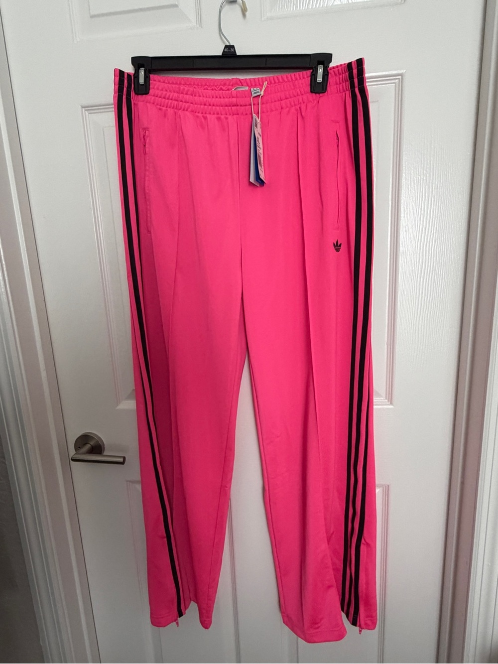NWT adidas Firebird Women’s XL Pink Black 3 Stripe Loose Track Pants Y2K JY2695
